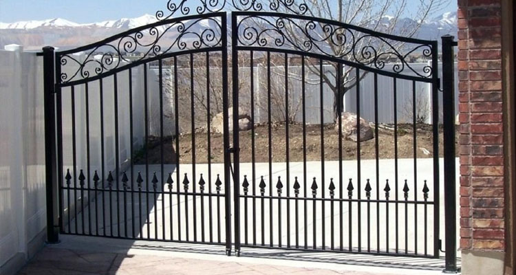 Electric Driveway Gate Installation in Anaheim